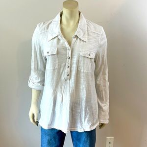 Eddie Bauer Womens XL white popover 1/4 button shirt